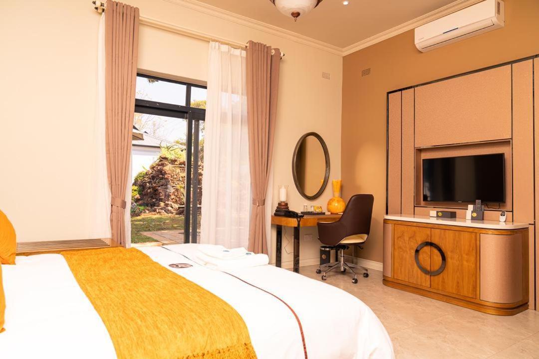 Ezulwini Villa Hotel Хараре Екстер'єр фото
