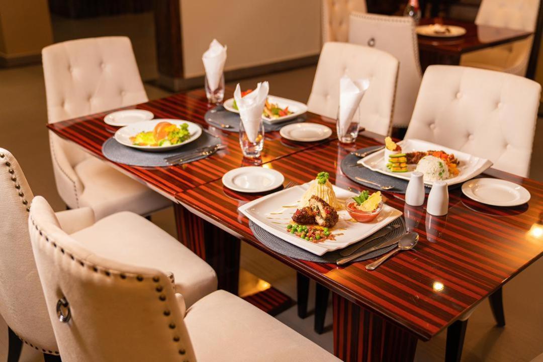 Ezulwini Villa Hotel Хараре Екстер'єр фото